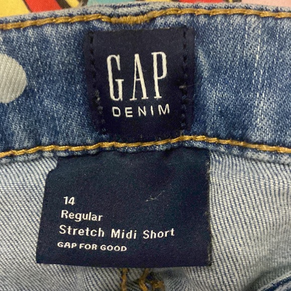 Smiley face shorts - Picture 3 of 3